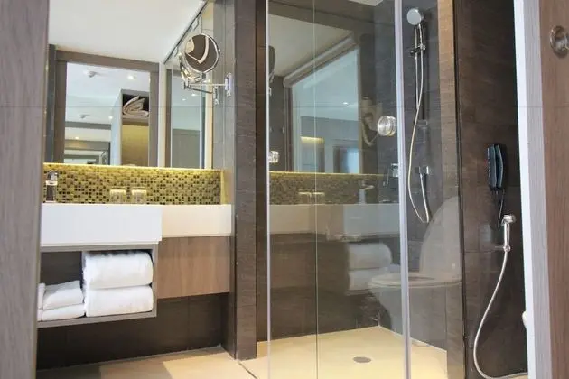 Grand Deluxe Room