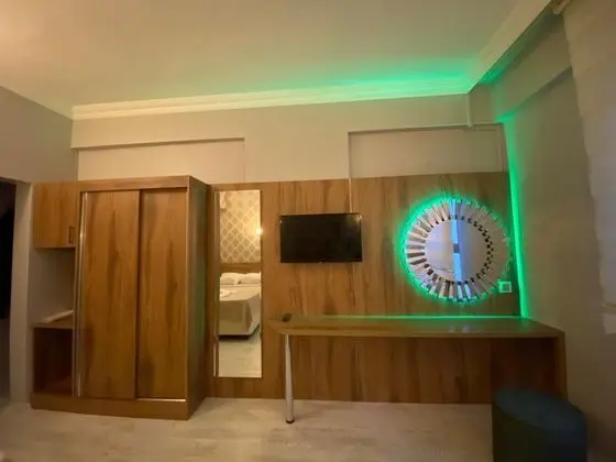 Standart Oda, Şehir Manzaralı