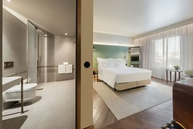 Classic Tek Büyük Yataklı Oda, Şehir Manzaralı