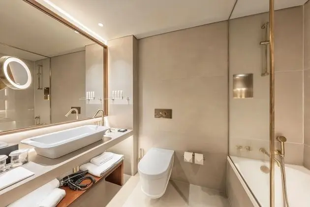 Tek Büyük veya İki Ayrı Yataklı Oda, Koy Manzaralı