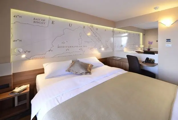 Standard İki Ayrı Yataklı Oda, Park Manzaralı