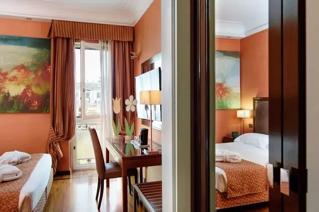 Tek Büyük Yataklı Oda, Şehir Manzaralı