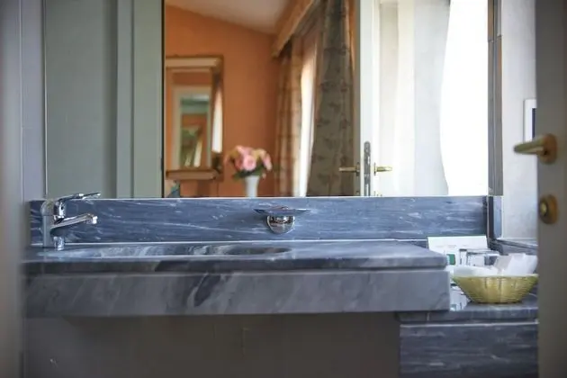 Tek Büyük Yataklı Oda, Şehir Manzaralı