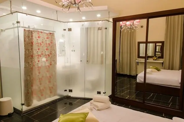 Deluxe Tek Büyük Yataklı Oda, 1 Çift Kişilik Yatak
