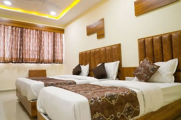 Deluxe Üç Kişilik Oda