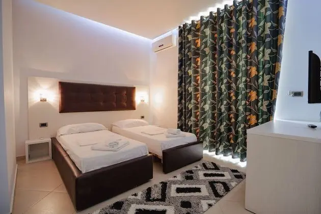 İki Ayrı Yataklı Oda, Deniz Manzaralı