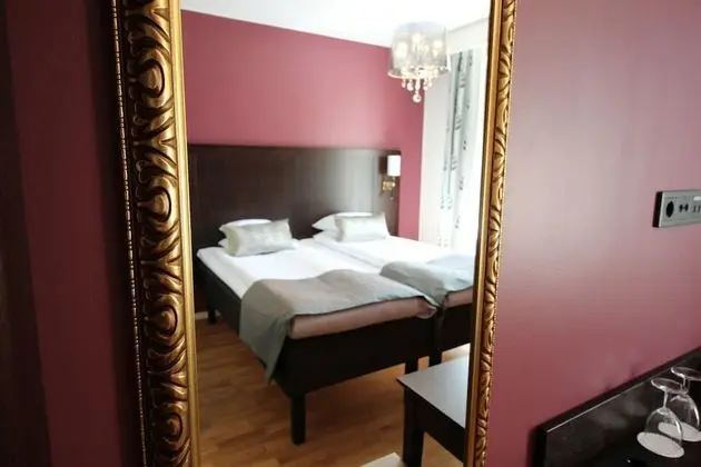 Comfort Tek Büyük veya İki Ayrı Yataklı Oda (Separate Building)