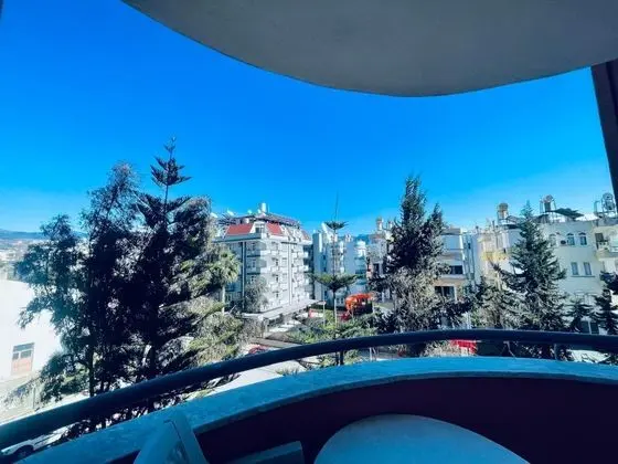 Aile Odası, Havuz veya Bahçe Manzaralı, Balkonlu