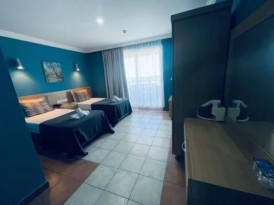 Standart Oda, Bahçe Manzaralı, Balkonlu
