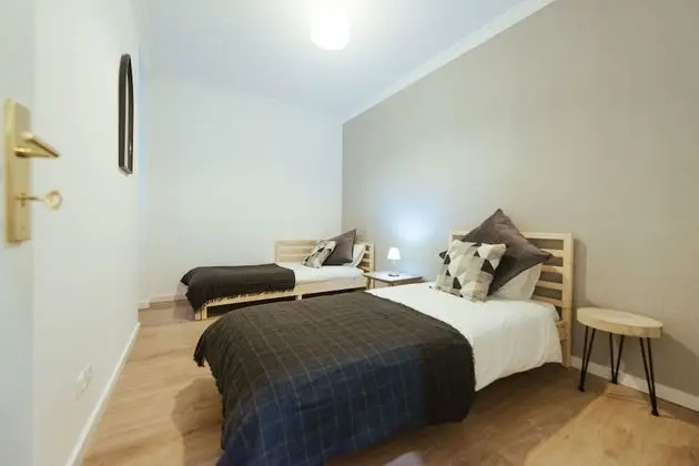 Apart Daire, 5 Yatak Odası, Sigara İçilebilir, 2 Banyolu