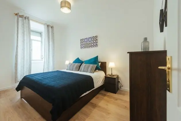Apart Daire, 5 Yatak Odası, Sigara İçilebilir, 2 Banyolu