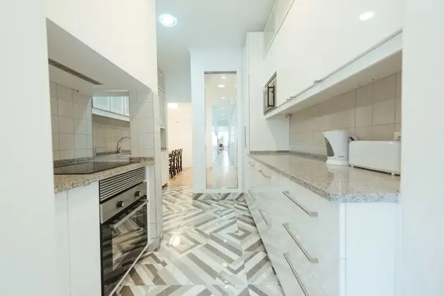 Apart Daire, 5 Yatak Odası, Sigara İçilebilir, 2 Banyolu