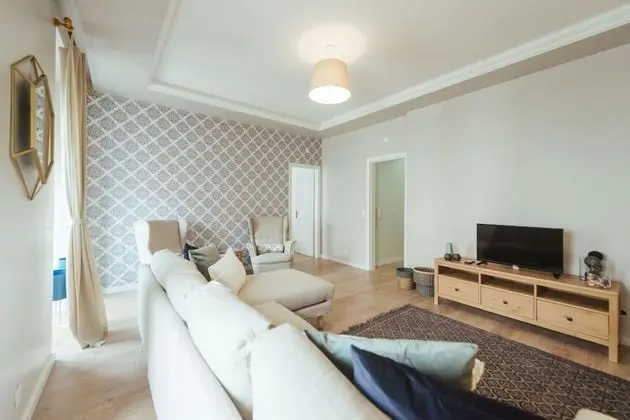 Apart Daire, 5 Yatak Odası, Sigara İçilebilir, 2 Banyolu
