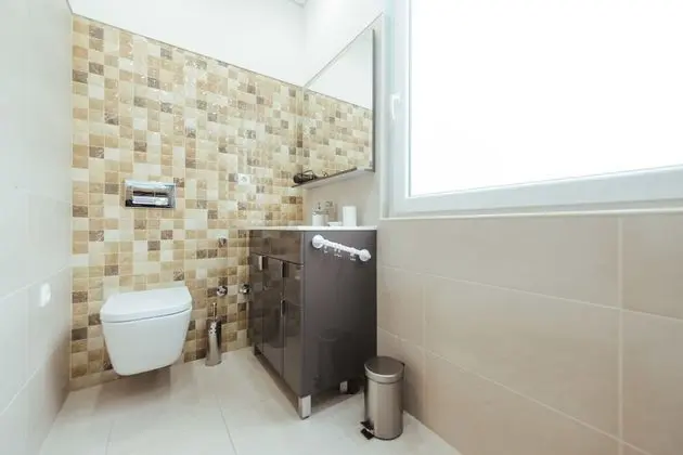 Apart Daire, 5 Yatak Odası, Sigara İçilebilir, 2 Banyolu