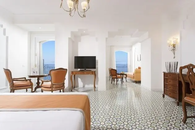 Süit, Balkon, Deniz Manzaralı (Vesuvio)