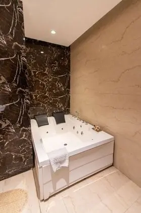 Luxury Süit, 1 En Büyük (King) Boy Yatak, Şehir Manzaralı