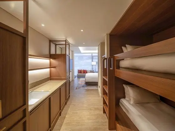 Family Oda (1 King and 1 Bunk Bed)