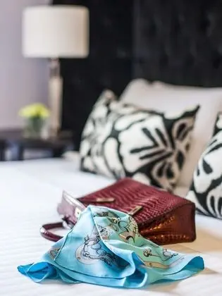 Superior Tek Büyük Yataklı Oda (Romantic)