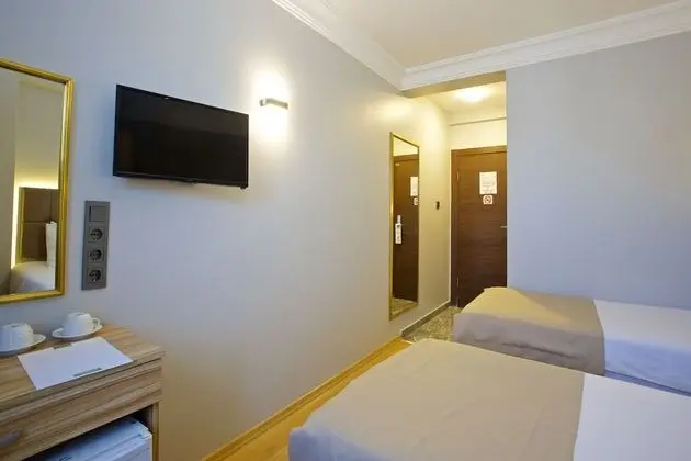 Standard Tek Büyük Yataklı Oda