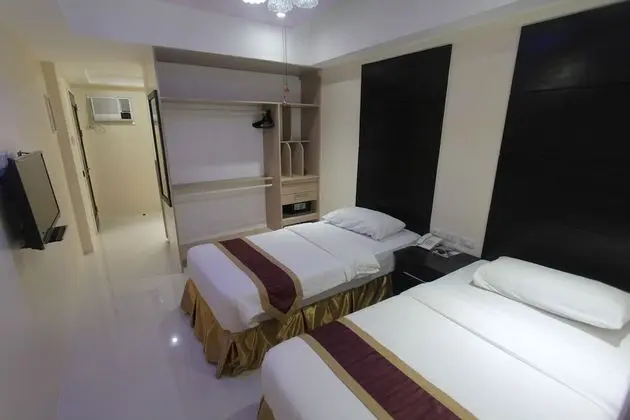 Studio B