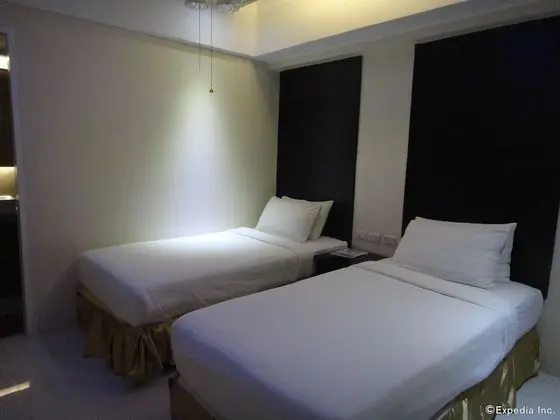 Studio B