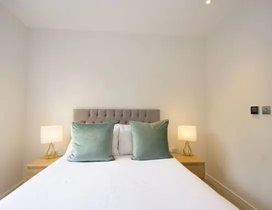 Royal Apart Daire, 2 Yatak Odası, Bahçe Manzaralı (1B)