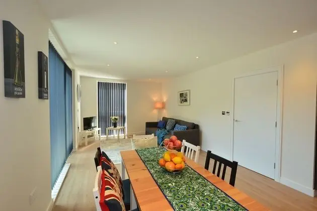 Royal Apart Daire, 2 Yatak Odası, Bahçe Manzaralı (1B)