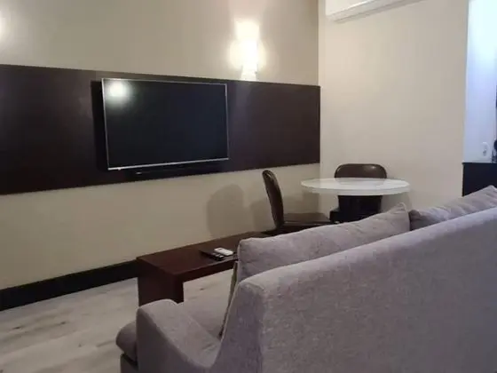Junior Tek Büyük Yataklı Oda