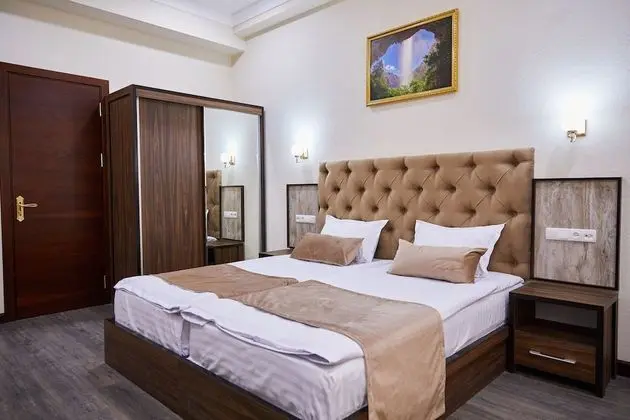 Standard Tek Büyük veya İki Ayrı Yataklı Oda