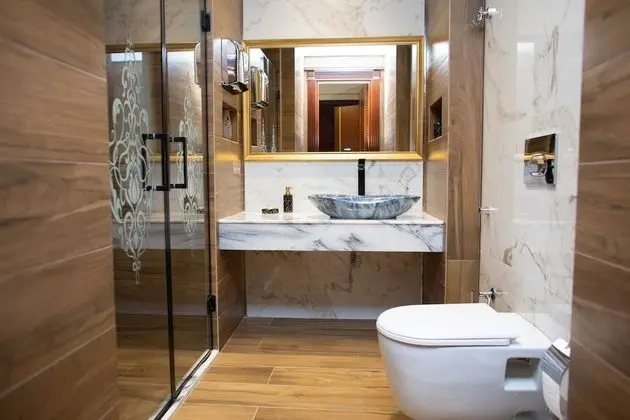 Comfort Tek Büyük Yataklı Oda