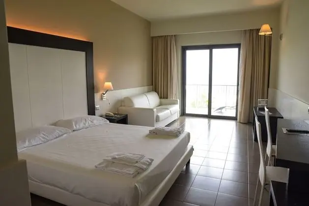 Superior Üç Kişilik Oda, Engellilere Uygun, Deniz Manzaralı