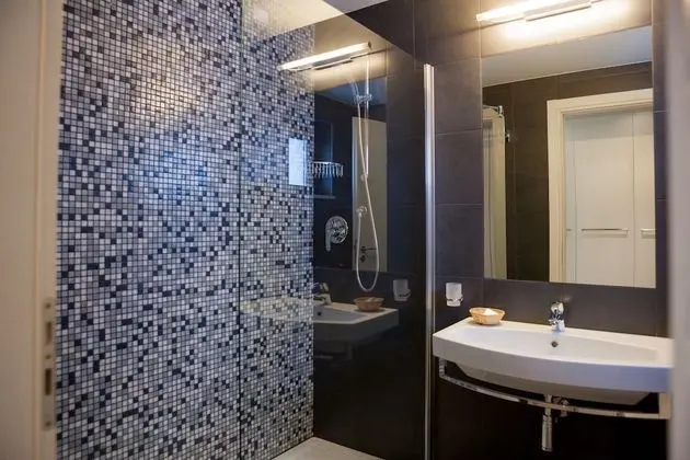 Superior Üç Kişilik Oda, Engellilere Uygun, Deniz Manzaralı