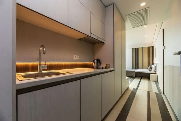 Mini-Suite