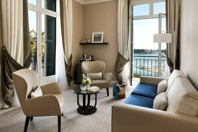 Junior Oda, Deniz Manzaralı (Suite)