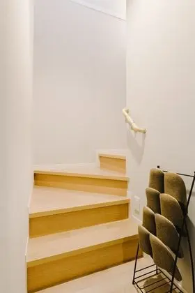 Superior Oda, Sigara İçilmez (B)