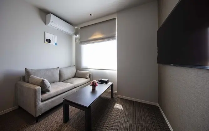 Superior Oda, Sigara İçilmez (C)