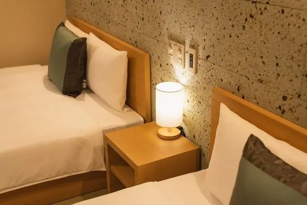 Deluxe Stüdyo, Sigara İçilmez (B)