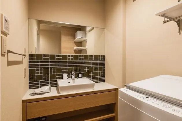 Deluxe Stüdyo, Sigara İçilmez (B)