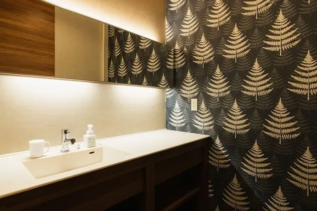 Superior Oda, Sigara İçilmez (B)