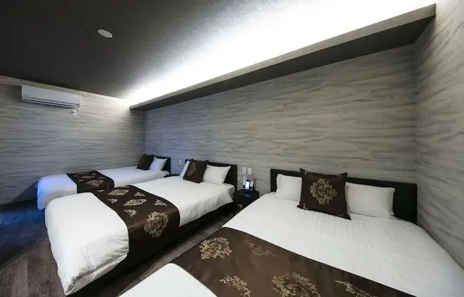 Superior Oda, Sigara İçilmez (B)