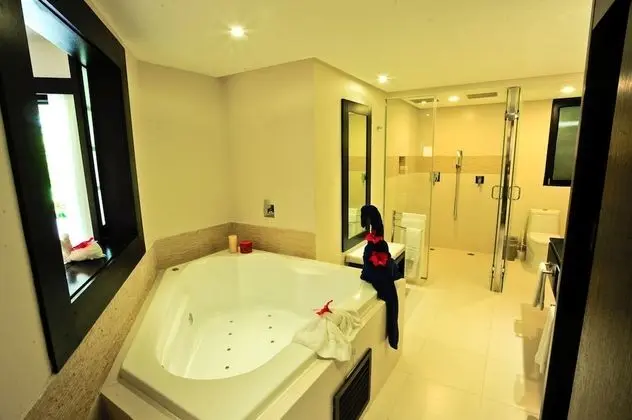 Honeymoon Platinum Suite, 1 King Bed (Spa)
