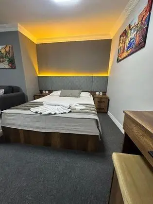 Suite, Manzarasız, 2. Kat