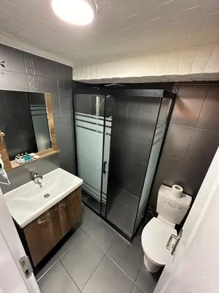 Suite, Manzarasız, 2. Kat