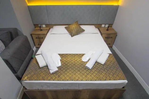Suite, Manzarasız, 2. Kat
