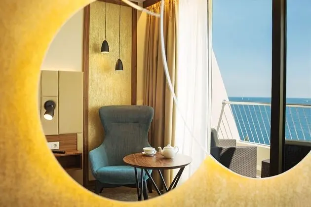 Deluxe Tek Büyük veya İki Ayrı Yataklı Oda, 1 Yatak Odası, Deniz Manzaralı