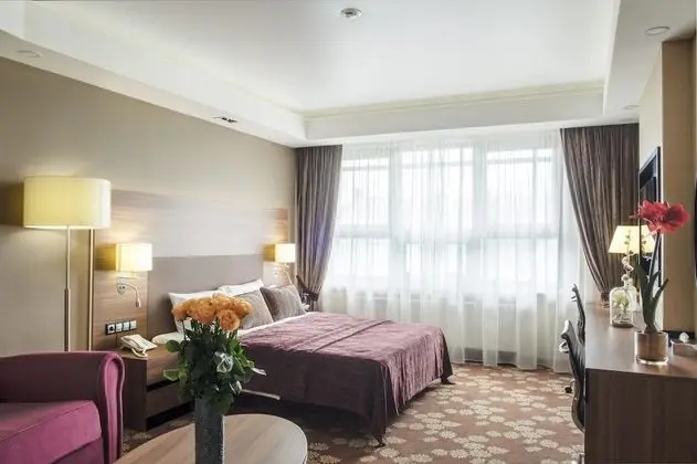 Business Üç Kişilik Oda