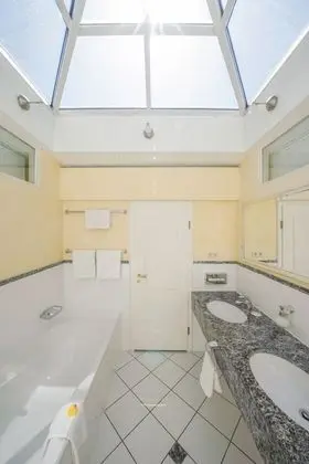 Signature Çatı Katı Süiti (Penthouse), 2 Yatak Odası (Maisonette)