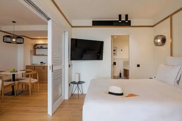 King Suite, Sea View