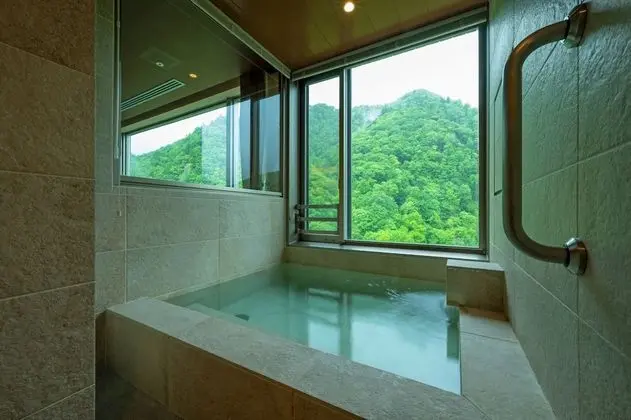 İki Ayrı Yataklı Oda, Sigara İçilmez (Private Hot Spring with a view)