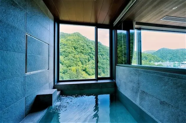 Luxury Oda, Sigara İçilmez (Private Hot Spring with a view)